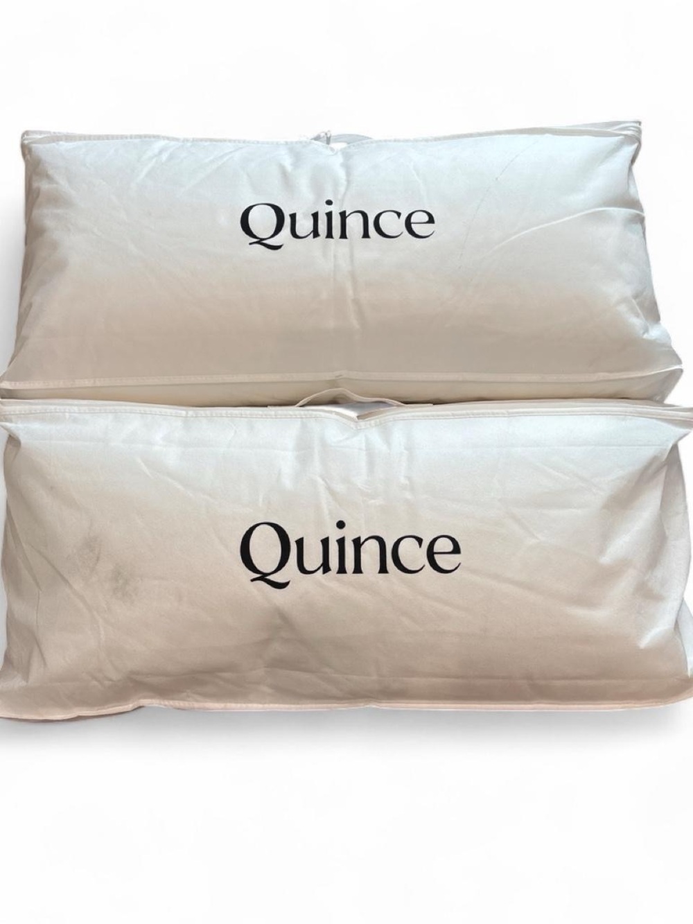 PACK OF 2: Quince Soft/Medium King Premium Down Alternative Pillows BRAND NEW